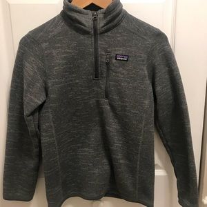 Gray Patagonia sweater boys
